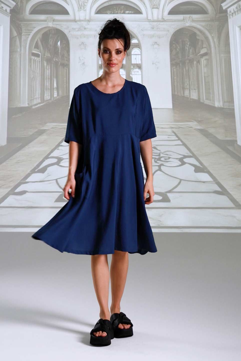 Kleid 26221 navy ecru