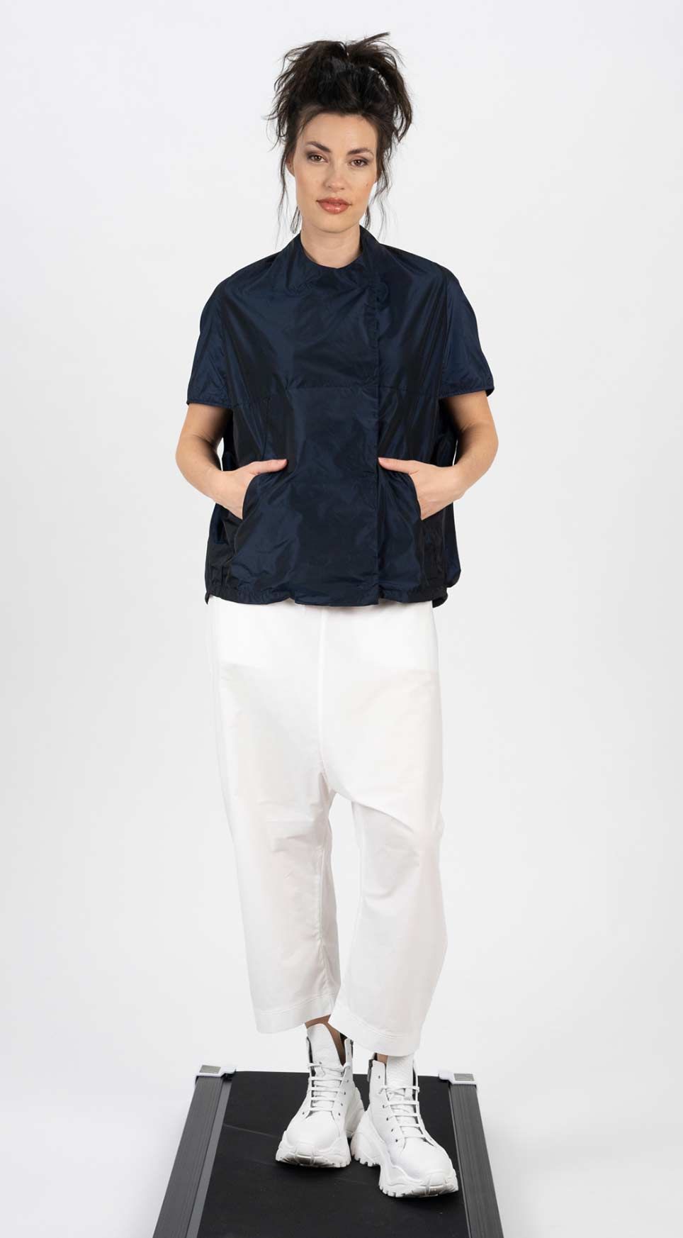 Jacke 25102 hellgrau navy schwarz Hose 25124 weiss schwarz