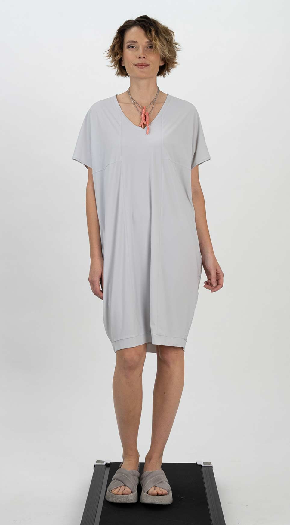 Kleid 25084 hellgrau navy schwarz weiss