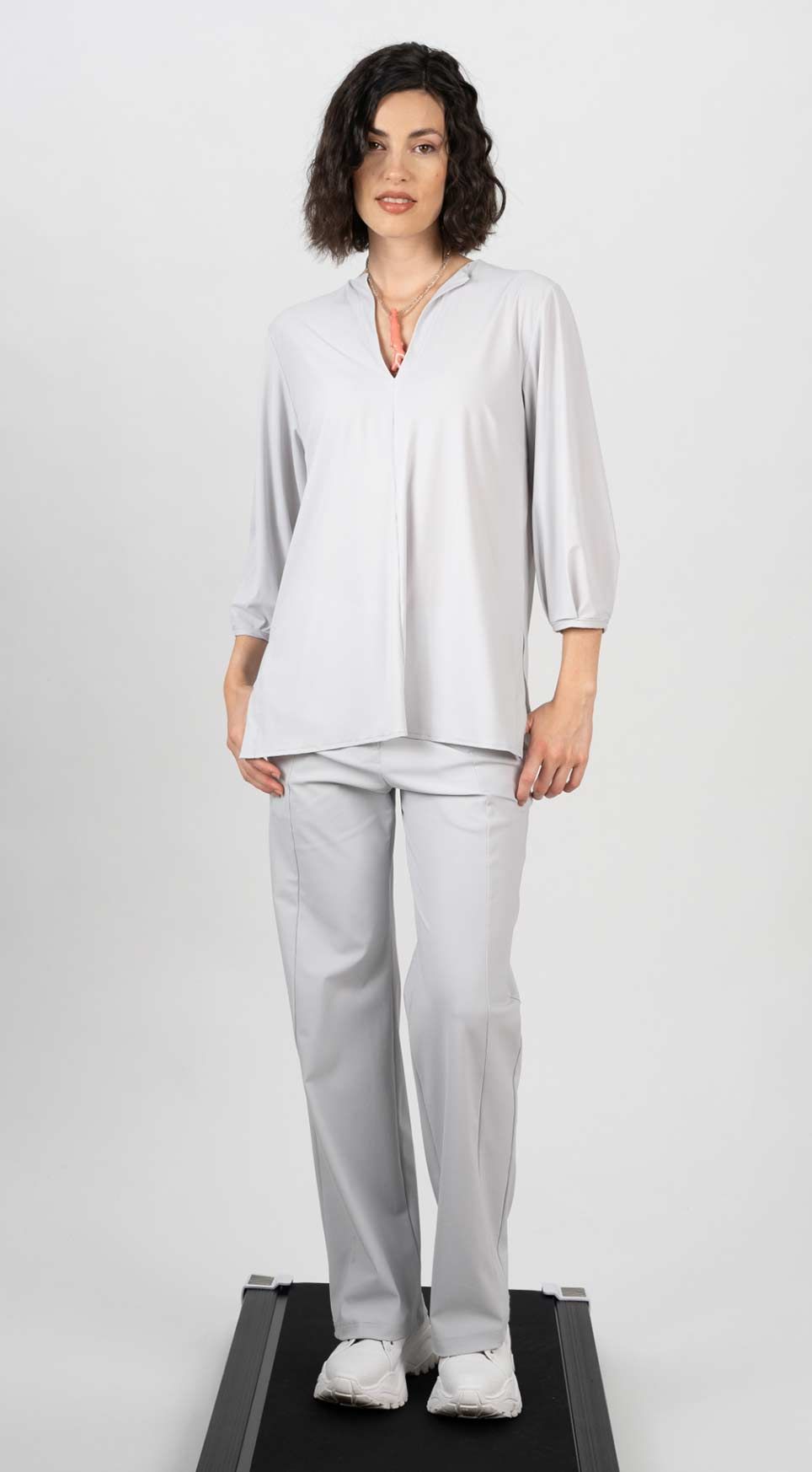 Shirt 25083 hellgrau navy schwarz weiss Hose 25088 hellgrau navy schwarz weiss