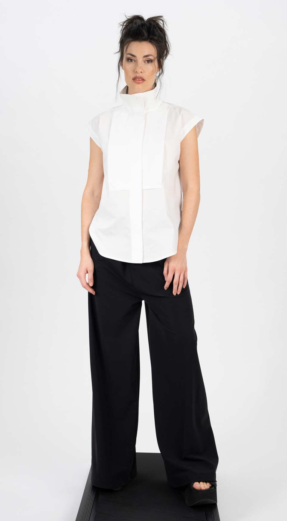 Bluse 25127 schwarz weiss Hose 25036 hellgrau navy schwarz weiss