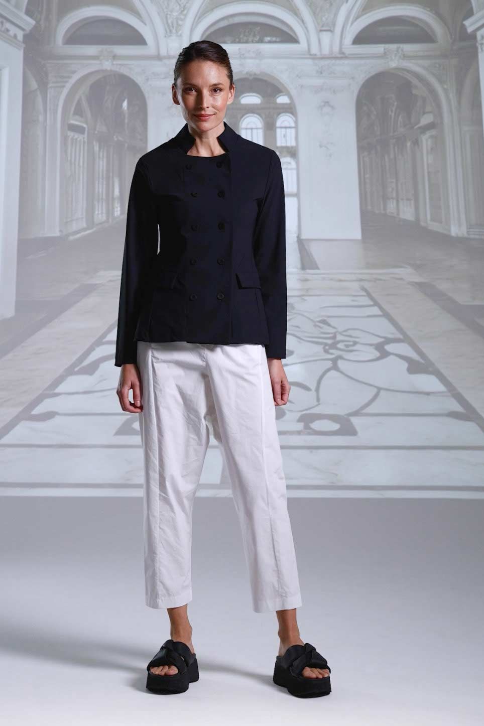 Hose 26153 weiß schwarz kurkuma Blazer 26024 sabbia navy schwarz