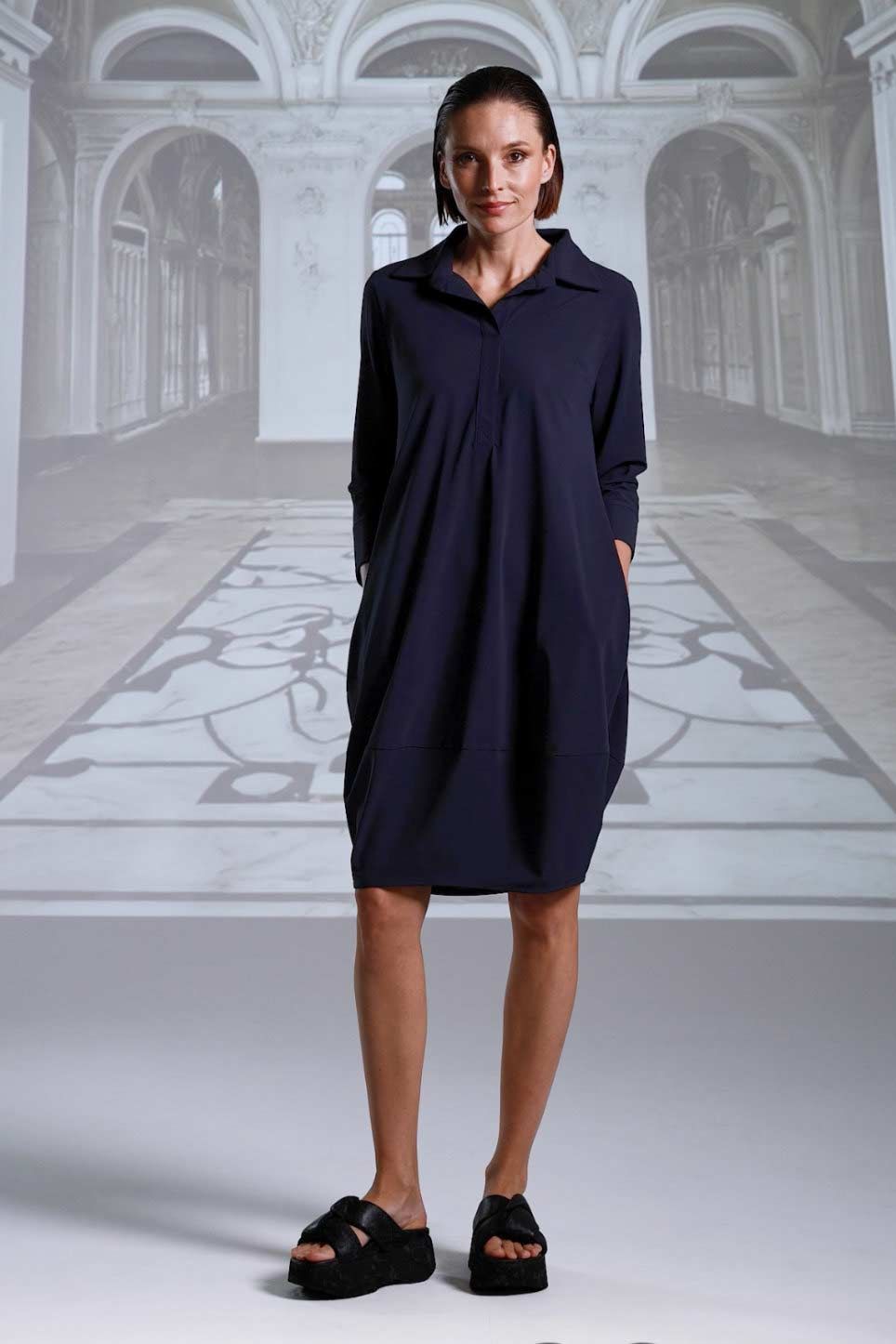 Kleid 26067 sabbia navy schwarz